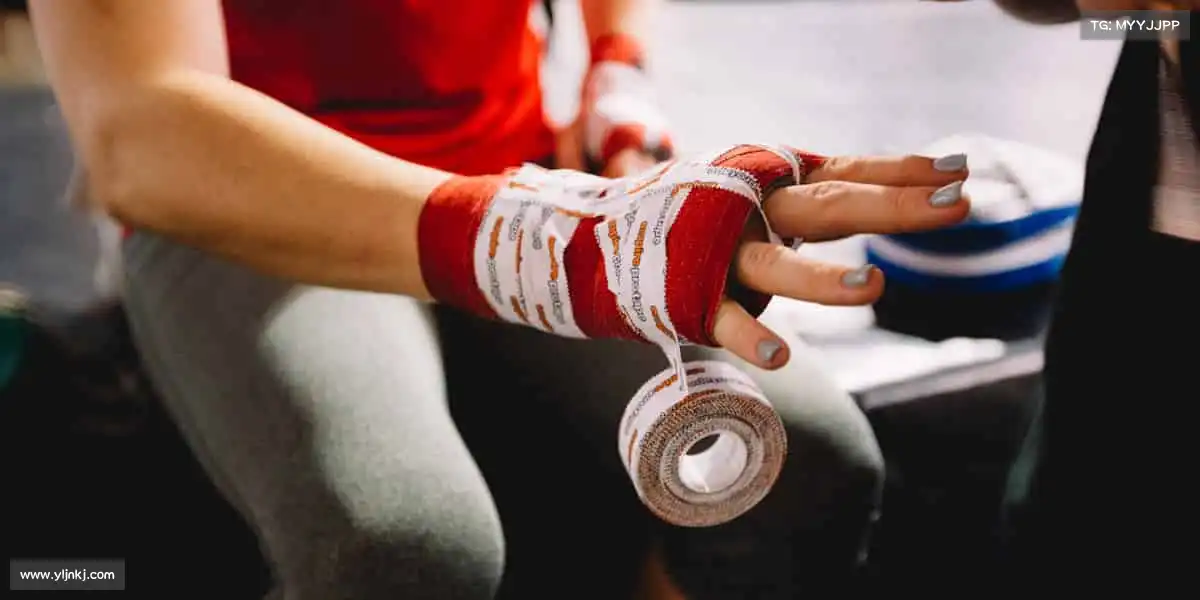 <strong>b体育官网</strong>🤼‍♂️挑战地心引力，突破身体极限！你的潜能，由体育开启🔛